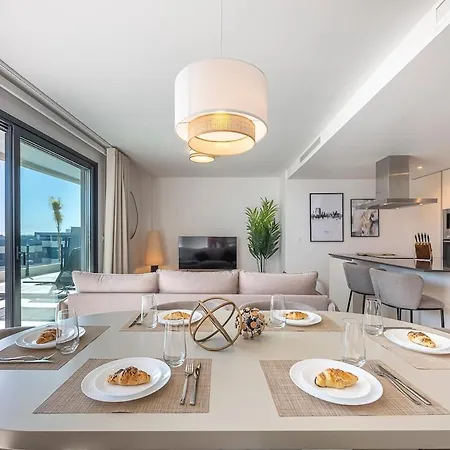 Magnificent 3-bedroom Apartment, Terrace, Sauna And Swimming Pools *